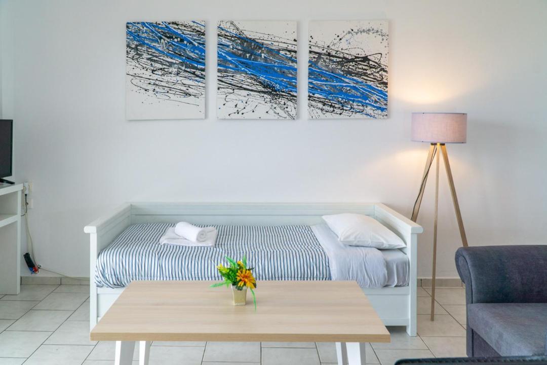 Ben'S Homes Nopigia Luaran gambar