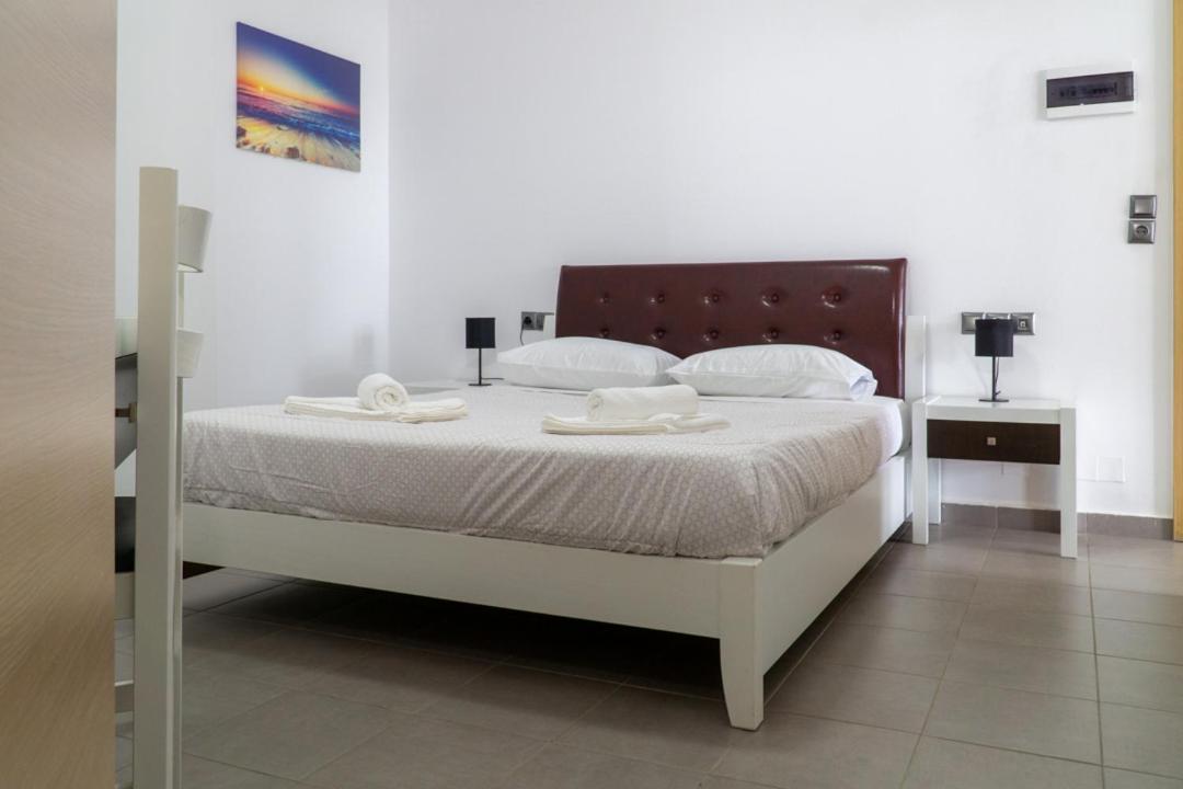 Ben'S Homes Nopigia Luaran gambar